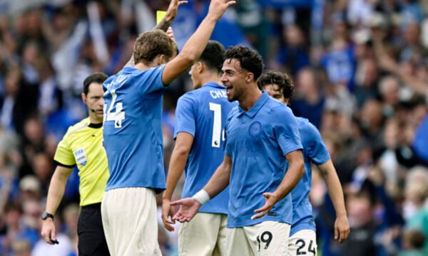 Μπράιτον – Άρσεναλ 3-0: Μπάμπης Κωστούλας έφερε την πρώτη φετινή ήττα των «κανονιέρηδων»