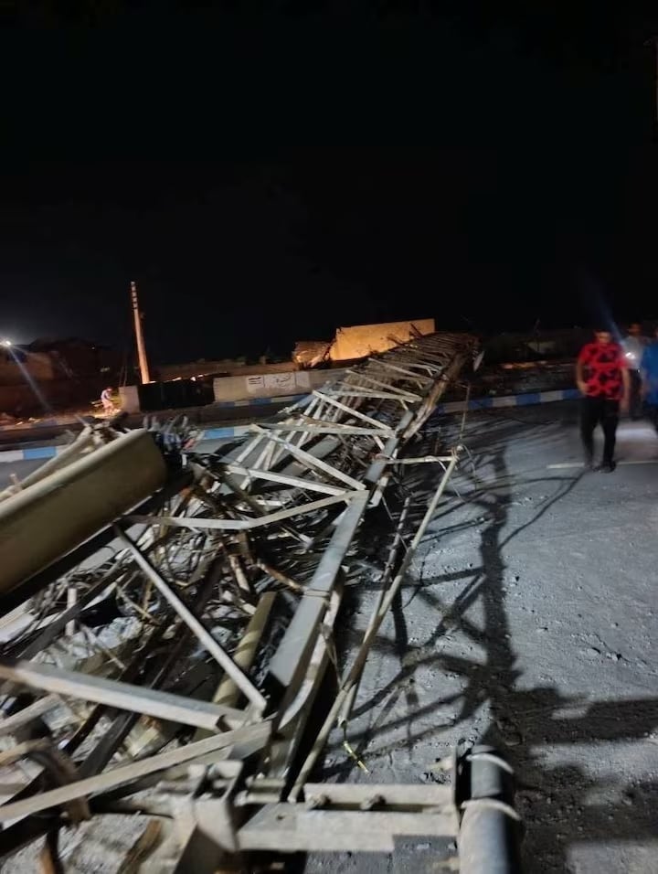 Reuters: Απευθείας αμερικανικό πλήγμα προκάλεσε την τραγωδία στο Κουχεστάκ του Ιράν 14 Reuters: Απευθείας αμερικανικό πλήγμα προκάλεσε την τραγωδία στο Κουχεστάκ του Ιράν