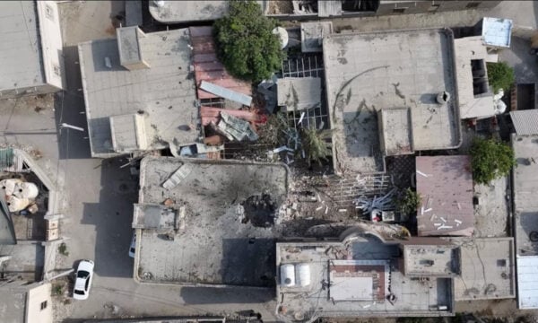 Reuters: Απευθείας αμερικανικό πλήγμα προκάλεσε την τραγωδία στο Κουχεστάκ του Ιράν