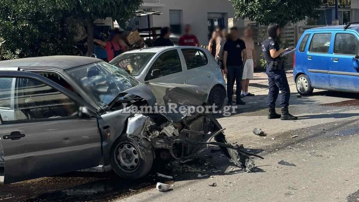 Λαμία: Μεθυσμένος οδηγός συγκρούστηκε με πολλά αυτοκίνητα και σκόρπισε τον πανικό 13 Μεθυσμένος οδηγός σκόρπισε τον πανικό στη Λαμία
