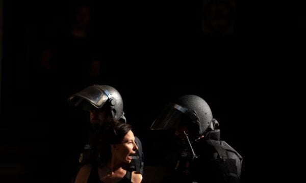 Μαδρίτη: Τρίτη ημέρα διαδηλώσεων για τη στέγαση στους δρόμους – Εκατοντάδες σκηνές στην Πουέρτα ντελ Σολ