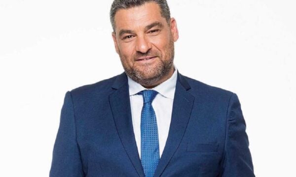 Μάνος Νιφλής: «Είμαι ένας ρεπόρτερ που κάνει τηλεόραση»