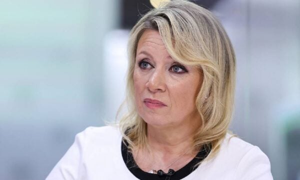Ρωσία: Τα ευρωπαϊκά εργοστάσια όπλων για την Ουκρανία είναι στρατιωτικοί στόχοι – Η προειδοποίηση Ζαχάροβα