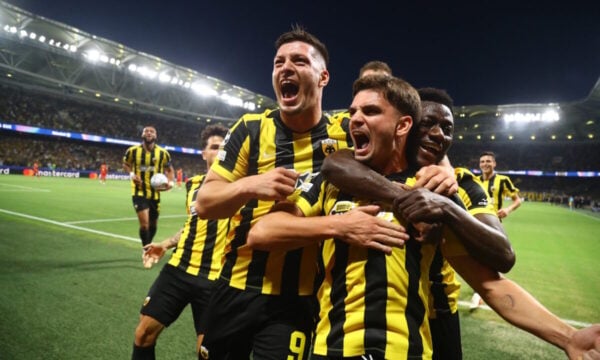 ΑΕΚ – ΛΑΣΚ 1-0: Μάριν και Μπρινιόλι έδωσαν τη νίκη στην πρεμιέρα της League Phase του Champions League
