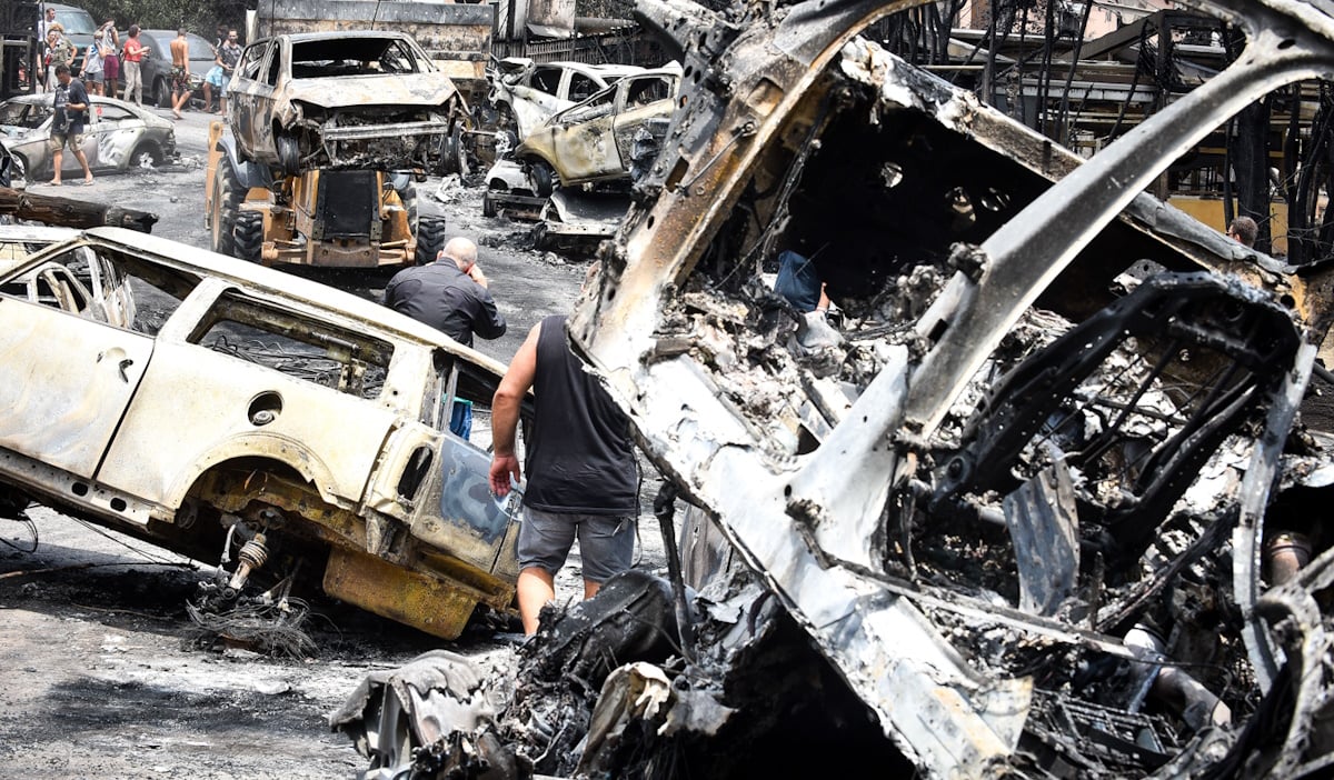 Φωτιά στο Μάτι: Δεν αναγνωρίστηκαν ελαφρυντικά σε δύο πυροσβέστες και τον πρώην ΓΓ Πολιτικής Προστασίας