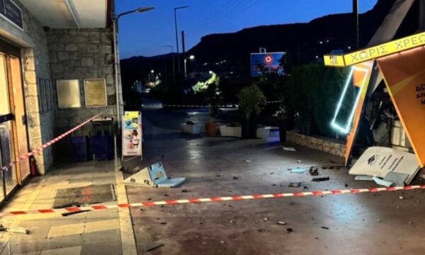 Μεσσηνία: Ανατίναξαν ATM στη Στούπα – Λεία άνω των 200.000 ευρώ των δραστών