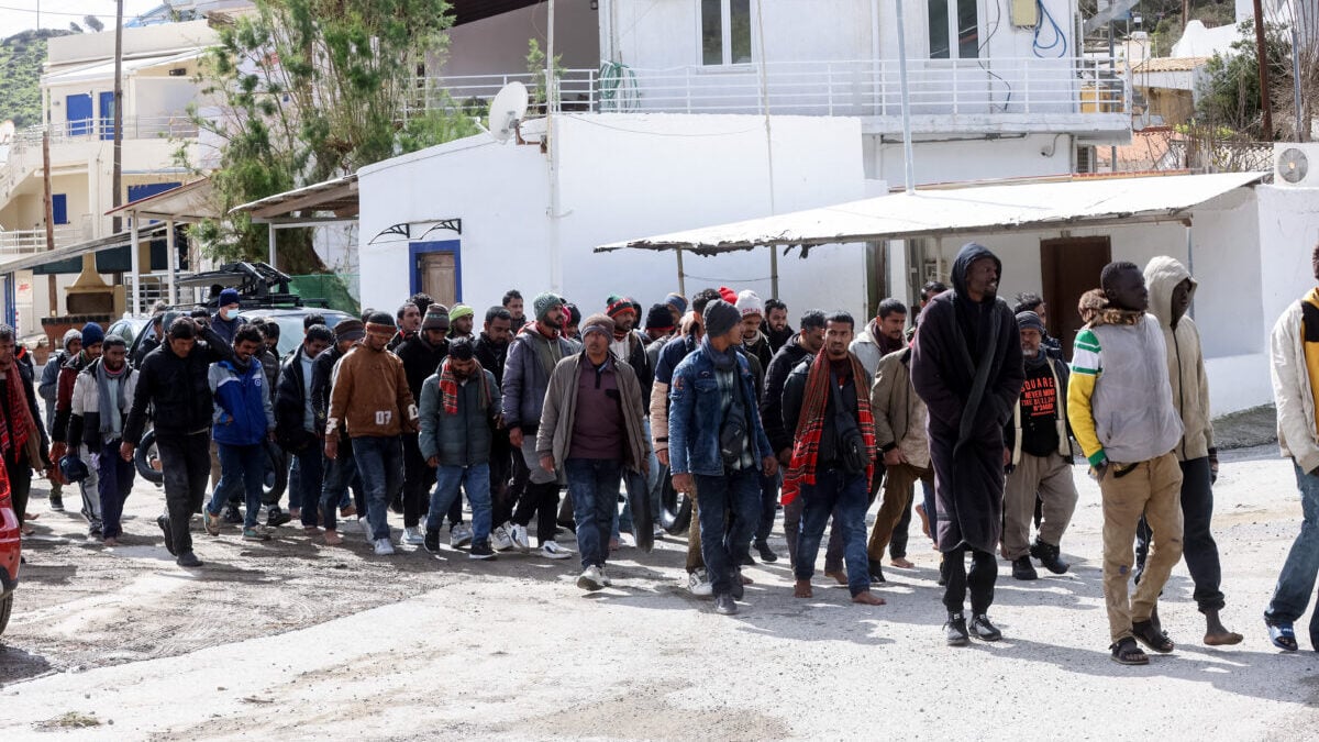 Προ των πυλών το σχέδιο της Ελλάδας και 4 χωρών για επιστροφή μεταναστών σε τρίτες χώρες – Τι είναι τα Return Hubs και πού θα δημιουργηθούν 1 Προ των πυλών το σχέδιο της Ελλάδας και 4 χωρών για επιστροφή μεταναστών σε τρίτες χώρες – Τι είναι τα Return Hubs και πού θα δημιουργηθούν