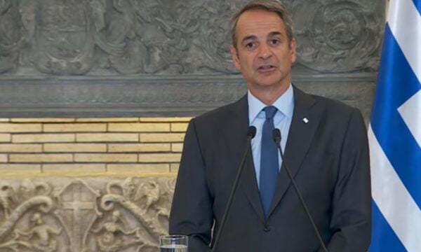 Μητσοτάκης σε Ερντογάν: Η Ελλάδα δεν θα δεχθεί υποδείξεις για την ενίσχυση της αμυντικής της θωράκισης