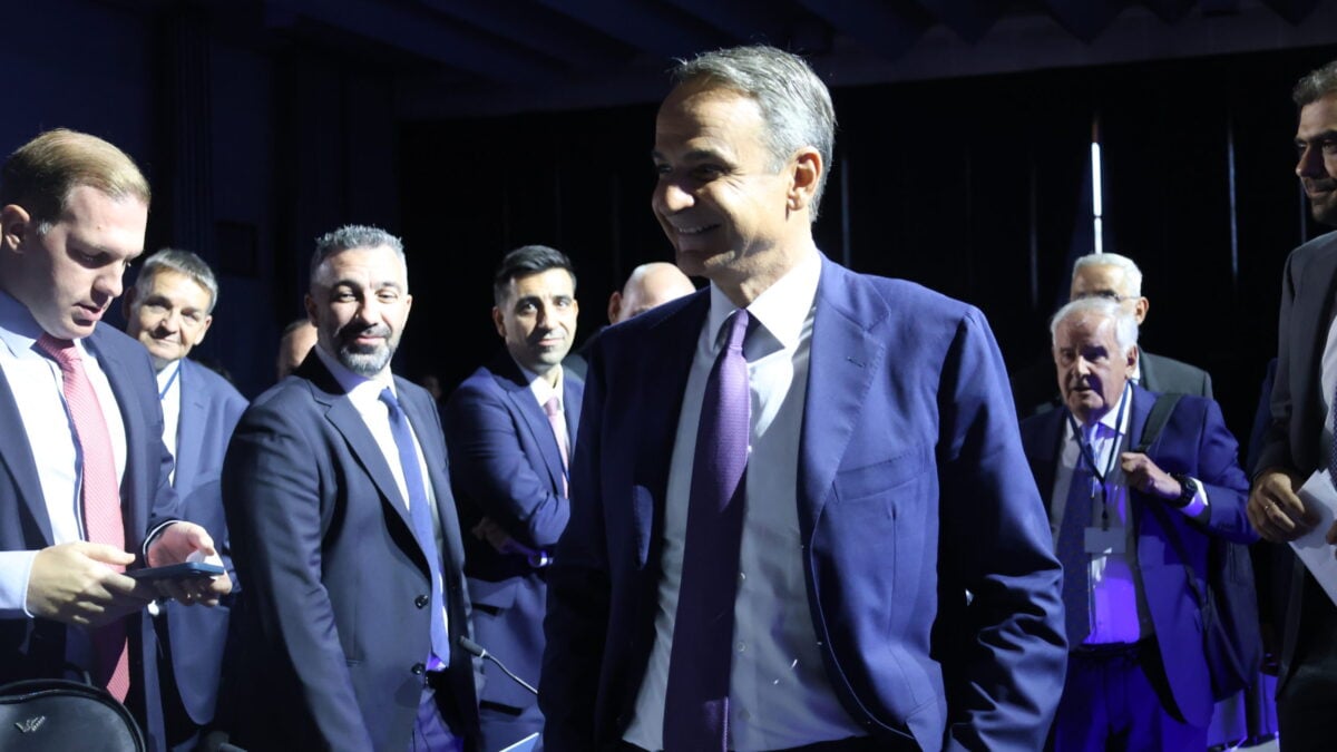 Μητσοτάκης για Σαμαρά: «Απ’ ό,τι θυμάμαι ο ίδιος πήρε στις εκλογές 18%, ωραία απόδοση» 1 Μητσοτάκης για Σαμαρά: «Απ’ ό,τι θυμάμαι ο ίδιος πήρε στις εκλογές 18%, ωραία απόδοση»