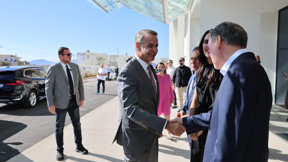 Μητσοτάκης: Το συνολικό αποτύπωμα των επενδύσεων στην ελληνική φαρμακοβιομηχανία ξεπερνά το 1 δισ. ευρώ 4 Μητσοτάκης: Το συνολικό αποτύπωμα των επενδύσεων στην ελληνική φαρμακοβιομηχανία ξεπερνά το 1 δισ. ευρώ