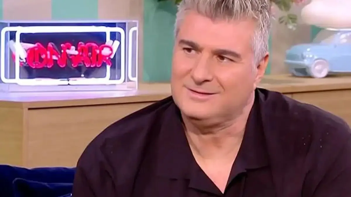 Νίκος Μωραΐτης: «Στα 22 γκρεμίστηκε όλη μου η παιδική ηλικία» – Η αναφορά στον Νότη Σφακιανάκη (Βίντεο)