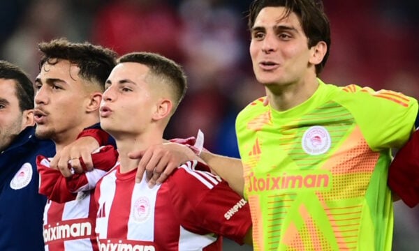 Ο Ολυμπιακός έφτασε τα 80 εκατομμύρια ευρώ σε έσοδα μετά την πώληση του Χρήστου Μουζακίτη στη Χαλ