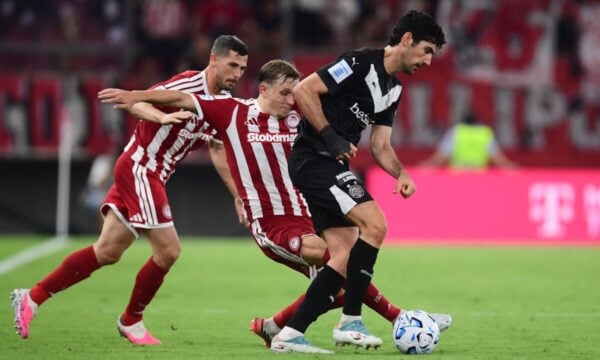 Ο Μπουχαλάκης έφτασε τις 200 συμμετοχές στη Super League: Έγιναν 100άρηδες Ρέτσος και Τάισον