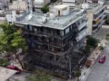 Νέα Ιωνία: Η πολυκατοικία έγινε στάχτη μετά τη φωτιά – Εικόνες σοκ από τις ζημιές σε κάθε όροφο