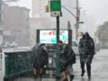 Καταιγίδα Nor’easter στις βορειοανατολικές ΗΠΑ: Νεκρός 56χρονος στο Μπρούκλιν και εκατοντάδες ακυρώσεις πτήσεων