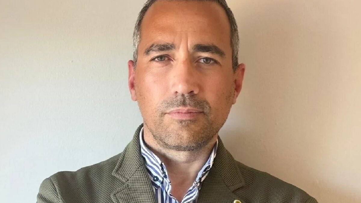 Ο Νυφούδης της ΕΛ.Α.Σ. βρήκε την περιουσία του 1% των υπερπλούσιων Ελλήνων στην Παγκόσμια Βάση Δεδομένων – Βίντεο 1 Ο Νυφούδης της ΕΛ.Α.Σ. βρήκε την περιουσία του 1% των υπερπλούσιων Ελλήνων στην Παγκόσμια Βάση Δεδομένων – Βίντεο