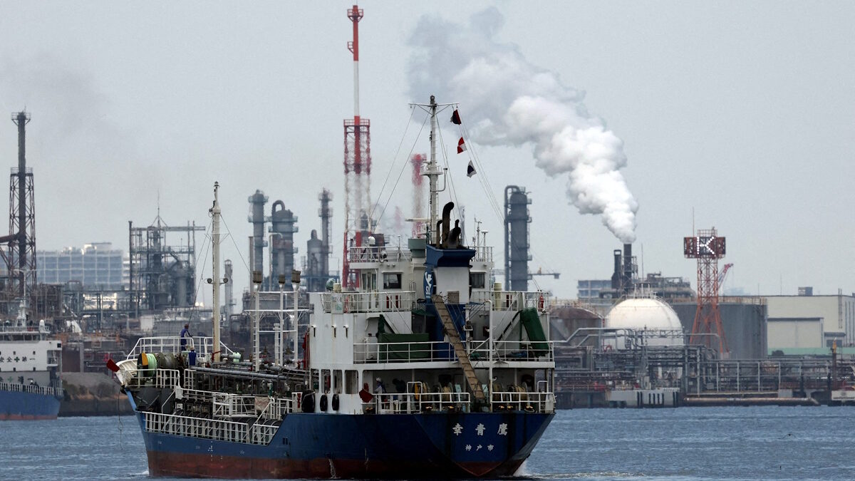 Brent κάτω από τα 100 δολάρια, σε πτώση και το φυσικό αέριο με φόντο τα σημάδια προόδου στις συνομιλίες μεταξύ ΗΠΑ και Ιράν 1 Brent κάτω από τα 100 δολάρια, σε πτώση και το φυσικό αέριο με φόντο τα σημάδια προόδου στις συνομιλίες μεταξύ ΗΠΑ και Ιράν