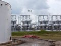 Brent πάνω από 97 δολάρια, φυσικό αέριο στα 74 ευρώ – Ανησυχεί τις αγορές το «φρένο» του Κατάρ στις αποστολές LNG στην Ευρώπη