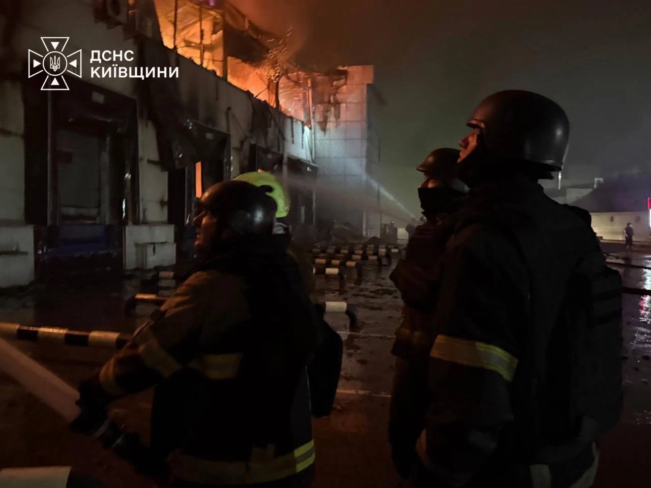 Ουκρανία: Ρωσικές επιδρομές σε αεροδρόμια καταγγέλλει ο Ζελένσκι – 5 νεκροί από πλήγμα σε εργοστάσιο χάλυβα