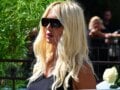 Κηδεία Μαζωνάκη: Χαμός από στεφάνια και ανθοδέσμες έξω από την εκκλησία στη Νίκαια – Έφτασαν οι πρώτοι επώνυμοι (Φωτογραφίες)