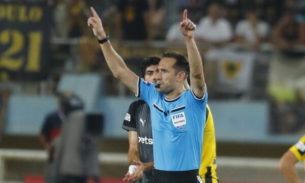 Super League: Ο Παπαπέτρου σφυρίζει το Καλαμάτα – Παναθηναϊκός, οι διαιτητές της 5ης αγωνιστικής