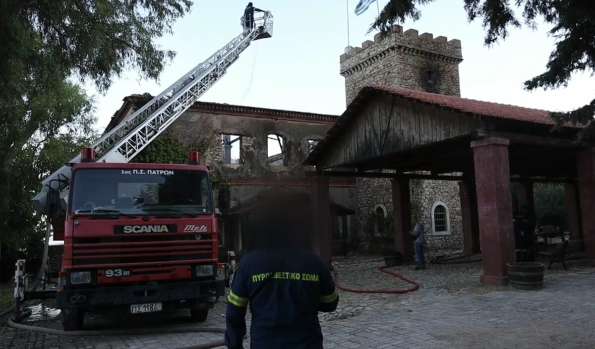 Achaia Clauss: Η εικόνα της καταστροφής από τη φωτιά στο εμβληματικό οινοποιείο της Πάτρας – Ματαιώθηκε ο Ανοιχτός Τρύγος
