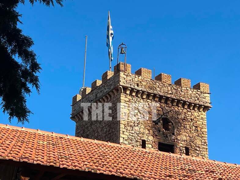 Achaia Clauss: Η εικόνα της καταστροφής από τη φωτιά στο εμβληματικό οινοποιείο της Πάτρας – Ματαιώθηκε ο Ανοιχτός Τρύγος