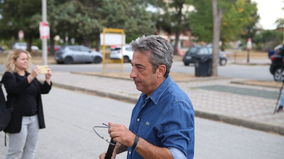 Δίκη για τα Τέμπη: Παύλος Ασλανίδης κατέθεσε «Δεν ήρθα εδώ να πω τον πόνο μου, ήρθα να ζητήσω δικαιοσύνη» 1 Δίκη για τα Τέμπη: Παύλος Ασλανίδης κατέθεσε «Δεν ήρθα εδώ να πω τον πόνο μου, ήρθα να ζητήσω δικαιοσύνη»