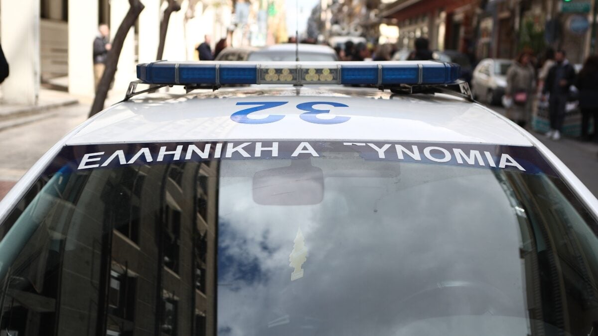 Φθιώτιδα: Απάτες άνω των 95.000 ευρώ σε ηλικιωμένους με το κόλπο του «λογιστή» και τη σακούλα με τα χρήματα 1 Φθιώτιδα: Απάτες άνω των 95.000 ευρώ σε ηλικιωμένους με το κόλπο του «λογιστή» και τη σακούλα με τα χρήματα