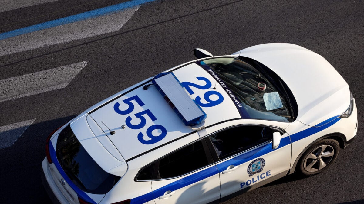 Θεσσαλονίκη: Μεθυσμένος οδηγός παρέσυρε 59χρονη και συνελήφθη ο 60χρονος 1 Θεσσαλονίκη: Μεθυσμένος οδηγός παρέσυρε 59χρονη και συνελήφθη ο 60χρονος
