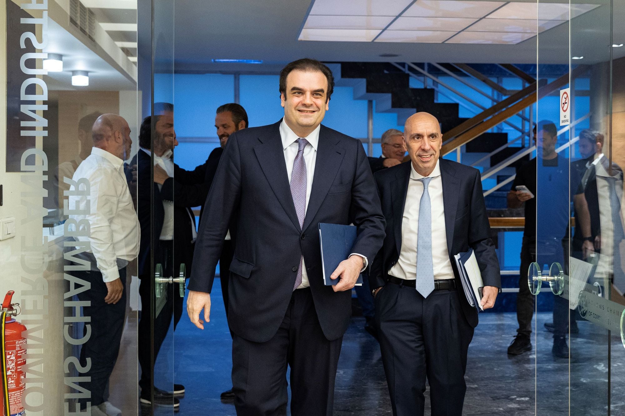 Μπρατάκος: Πριν αποφασίσουμε πώς θα μοιράσουμε τον πλούτο, πρέπει να εξηγήσουμε πώς θα τον δημιουργήσουμε