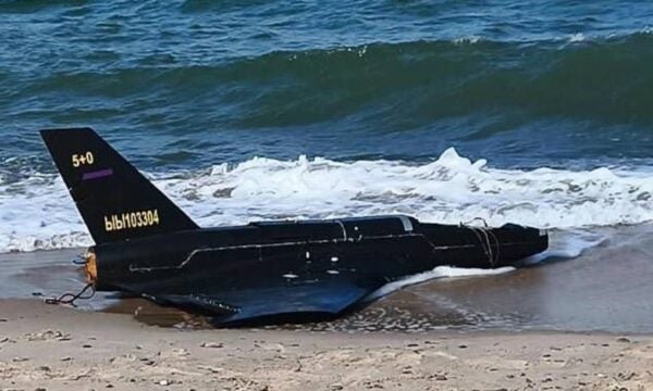 Πολωνία: Ύποπτο ρωσικό στρατιωτικό drone εντοπίστηκε στη Βαλτική – «Είμαστε στόχος Νο1 για υβριδικές επιθέσεις»