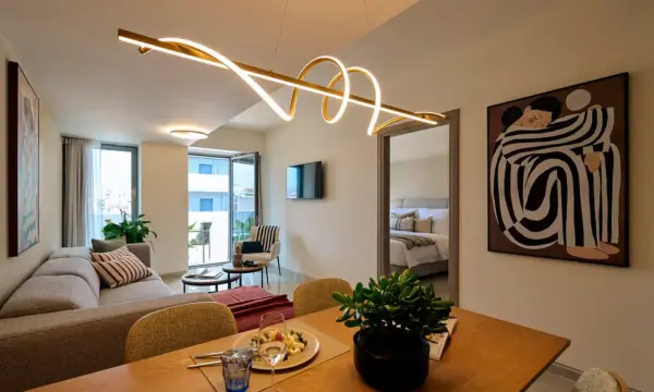 ZEUS Piraeus Grand: Νέα πρόταση corporate living στον Πειραιά