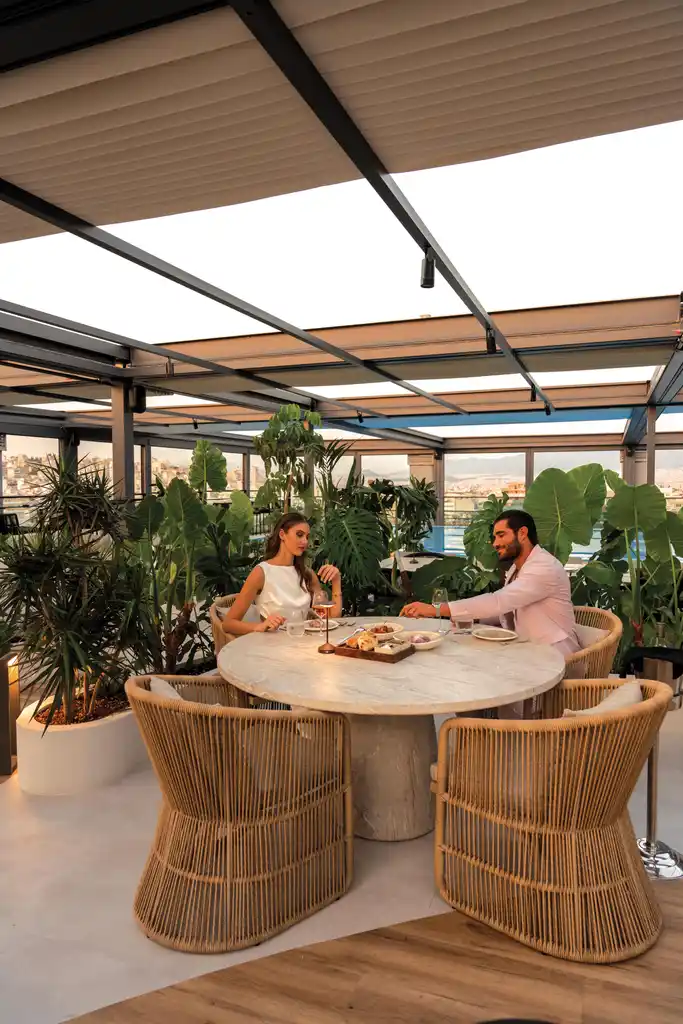 ZEUS Piraeus Grand: Νέα πρόταση corporate living στον Πειραιά
