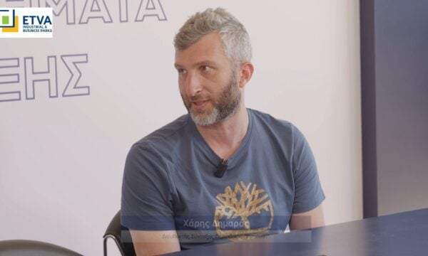 ΕΤΒΑ ΒΙΠΕ STUDIO – Χάρης Δημαράς, Διευθυντής Σύνταξης Περιοδικού “Parallaxi”