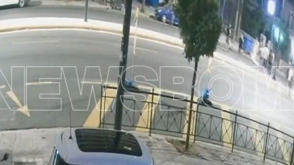 Λεωφόρος Αλεξάνδρας: Βίντεο ντοκουμέντο από τη στιγμή του τροχαίου με τους τρεις νεκρούς