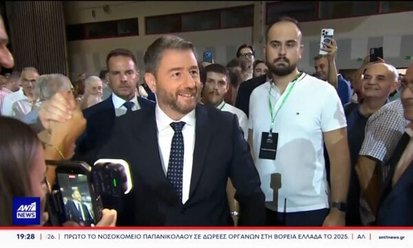 Νέο γύρο αντιπαράθεσης, πυροδότησαν οι δηλώσεις του κυβερνητικού εκπροσώπου για το επίδομα ανεργίας