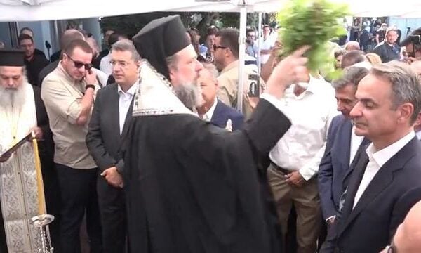 Παρουσία του Πρωθυπουργού Κυριάκου Μητσοτάκη τα εγκάινια της 90ης ΔΕΘ Παρουσία του Πρωθυπουργού Κυριάκου Μητσοτάκη πραγματοποιήθηκαν τα εγκάινια της 90ης ΔΕΘ. Με περισσότερους από 1.000 εκθέτες, τιμώμενη χώρα την Ιαπωνία, 25 συμμετέχουσες χώρες, 11 θεμα
