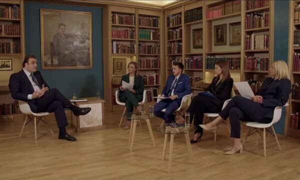 Πιερρακάκης: “Κάθε τόπος να ξεκλειδώσει τις δυνατότητές του”