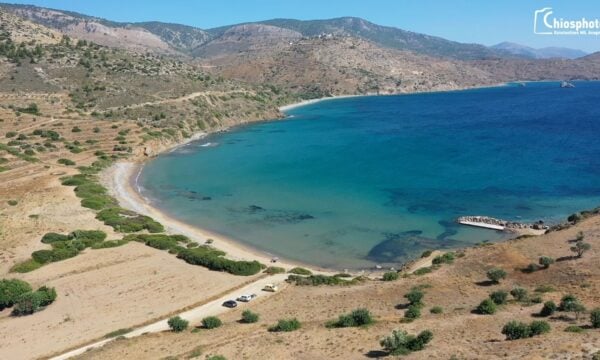 Πραστιά – Η μοναδική αμμώδης παραλία της βορειοδυτικής Χίου που μαγεύει