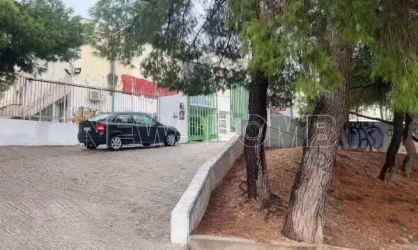 Τρόμος στην Ηλιούπολη: Γυναίκα έπαθε ανακοπή έπειτα από κεραυνό – Της έκαναν ΚΑΡΠΑ