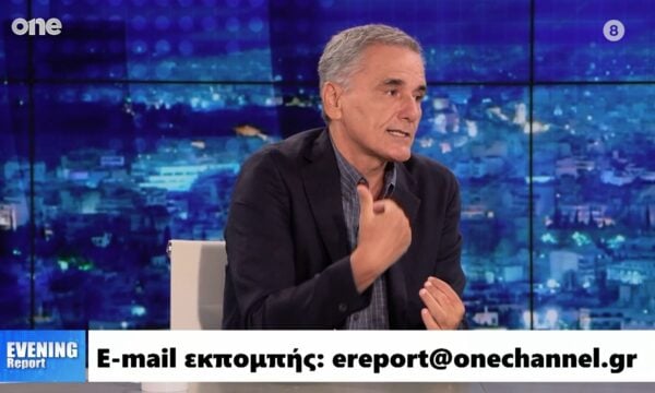 Τσακαλώτος: «Δεν θεωρώ ότι η κυβέρνηση κάνει λάθος που αποπληρώνει το χρέος»