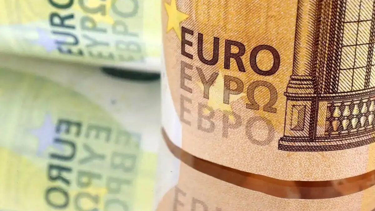 Με 152 εταιρείες-φαντάσματα εισέπραξαν 16 εκατομμύρια σε επιστροφές φόρου – Στη φάκα της Αρχής για το Ξέπλυμα Μαύρου Χρήματος 1 Με 152 εταιρείες-φαντάσματα εισέπραξαν 16 εκατομμύρια σε επιστροφές φόρου – Στη φάκα της Αρχής για το Ξέπλυμα Μαύρου Χρήματος