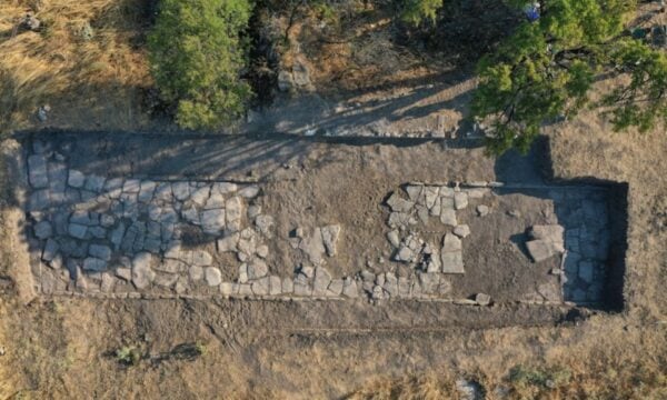 Τροία: Ανακαλύφθηκαν λεωφόροι, κιονοστοιχίες και προσόψεις καταστημάτων της ρωμαϊκής περιόδου