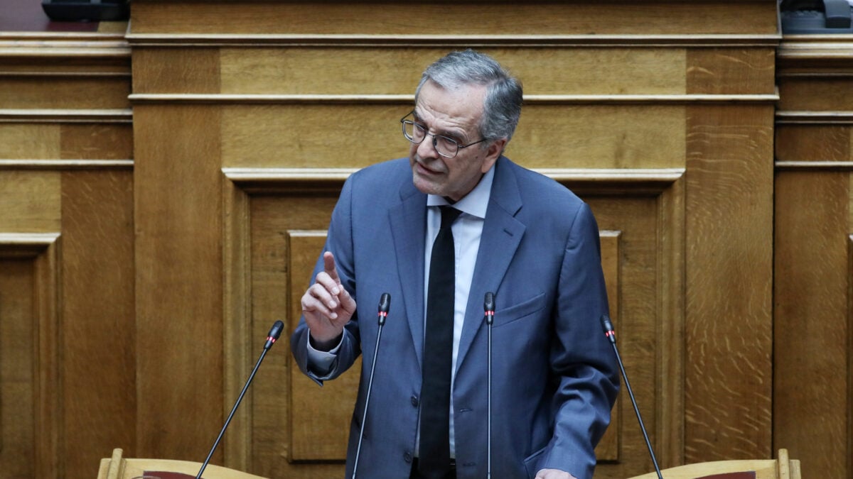 Η απάντηση του Αντώνη Σαμαρά στον Κυριάκο Μητσοτάκη: Ας ανησυχεί για τη δική του υστεροφημία 1 Η απάντηση του Αντώνη Σαμαρά στον Κυριάκο Μητσοτάκη: Ας ανησυχεί για τη δική του υστεροφημία