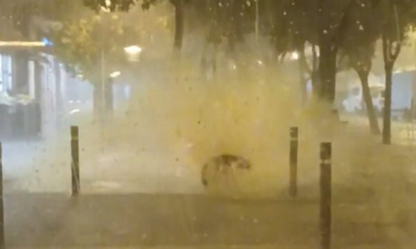 Κακοκαιρία στην Ισπανία: Νεκρός άνδρας παρασύρθηκε από χείμαρρο κοντά στη Βαρκελώνη