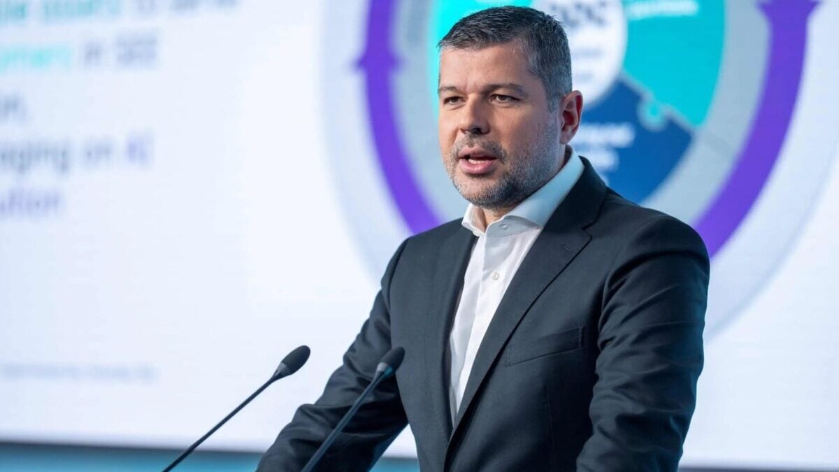 ΔΕΗ και Amazon: Τα οφέλη από το νέο data center στην Κοζάνη 1 ΔΕΗ και Amazon: Τα οφέλη από το νέο data center στην Κοζάνη