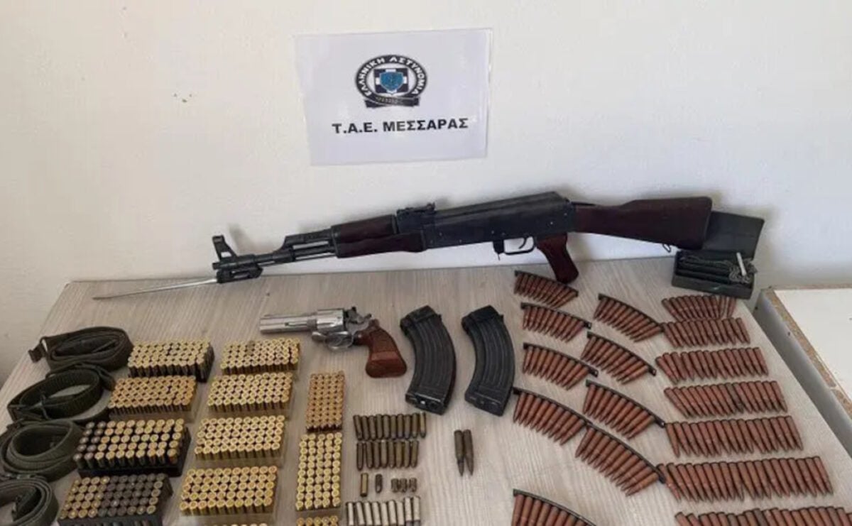 Ηράκλειο: 60χρονος είχε οπλοστάσιο στα Βορίζια – Κατασχέθηκαν καλάσνικοφ, περίστροφο και 869 φυσίγγια