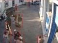 Διοικητής των Ταλιμπάν εκτέλεσε δημόσια 30χρονο στο Αφγανιστάν: βίντεο και εικόνες
