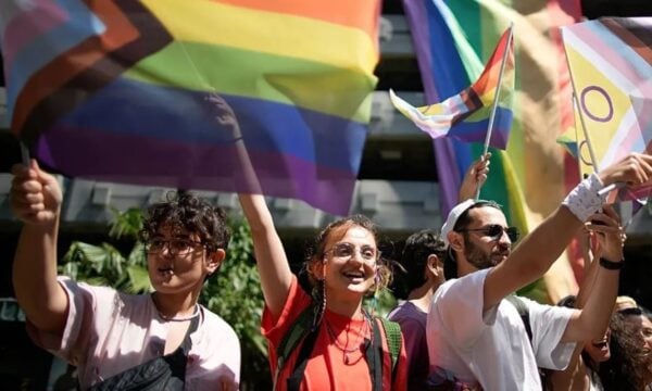 Τουρκία: Αστυνομική έφοδος σε μπαρ και σπίτια ακτιβιστών ΛΟΑΤΚΙ+